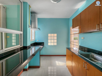 *****บ้านเดี่ยวมือสอง โครงการ กฤษณา แจ้งวัฒนะ-ดอนเมือง เนื้อที่ 52 ตร.ว. ฟังก์ชัน 3 ห้องนอน 3 ห้องน้ำ 2 ที่จอดรถ โครงการบนทำเลดี ใกล้สนามบินดอนเมือง เชื่อมต่อถนนสรงประภา ถนนประชาอุทิศ ถนนวัดเวฬุวนาราม ใกล้รถไฟฟ้าสายสีแดง "สถานีบินดอนเมือง" และจุดขึ้นทางด่วน "ศรีสมาน"